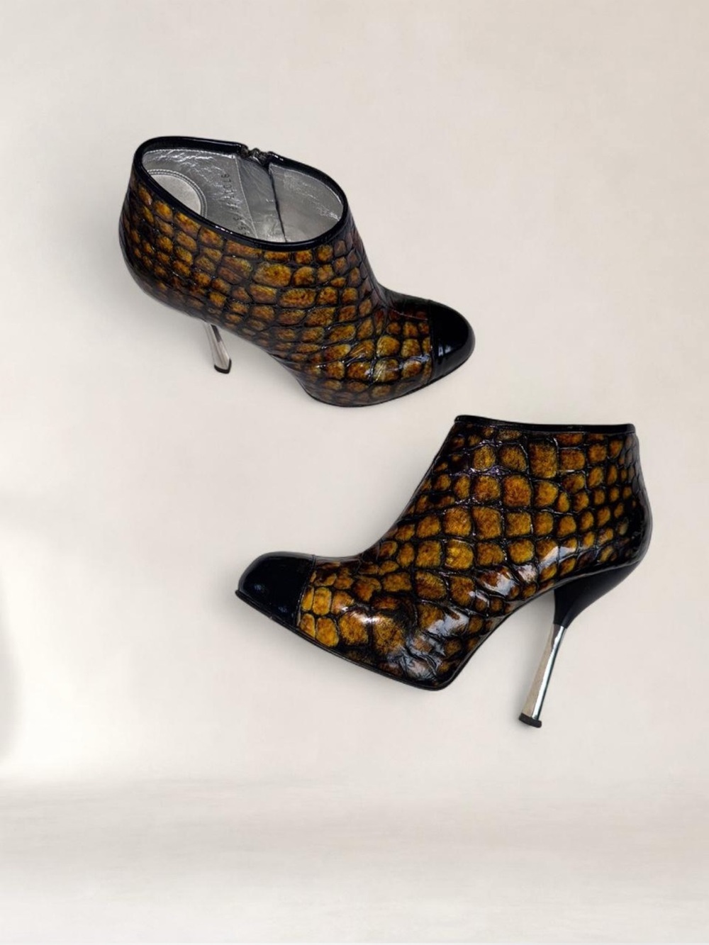 Vintage GIUSEPPE ZANOTTI crocodile embossed patent leather boots sz 38
